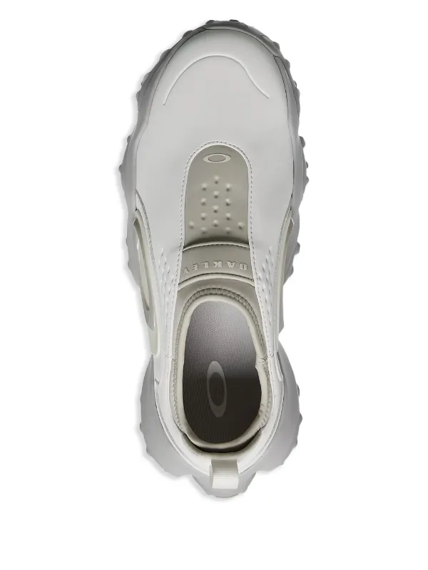 Oakley Edge Icon Sneakers | White | FARFETCH