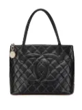 CHANEL Pre-Owned 1997-1999 Caviar Medallion tote bag - Black