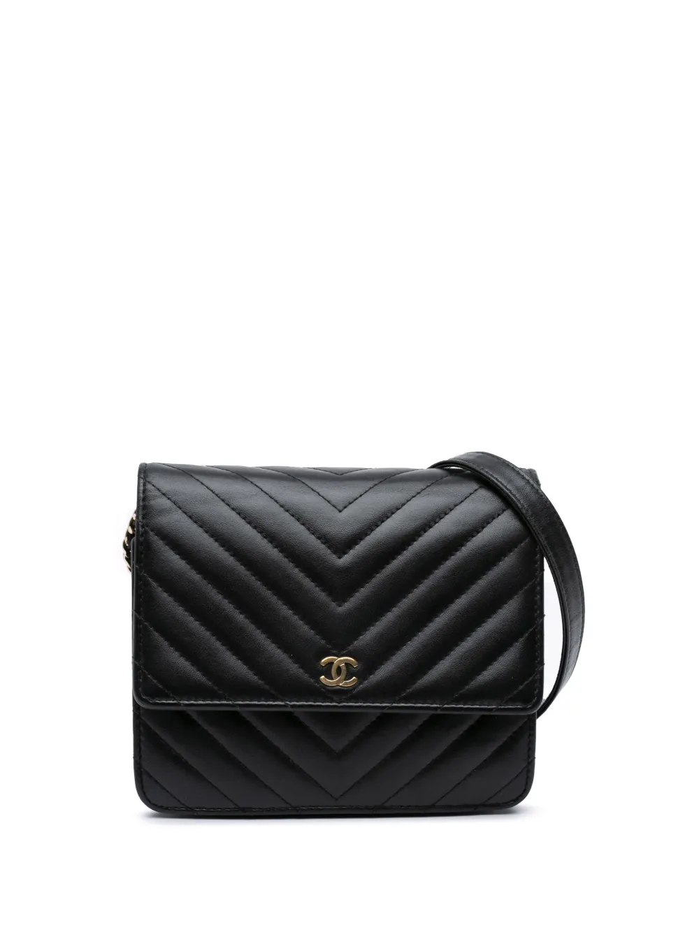 CHANEL Pre-Owned شنطة كروس شيفرون جلد حمل مربعة بشعارCC وبتصميم محفظة وسلسلة 2017-2018 | أسود | Image 1