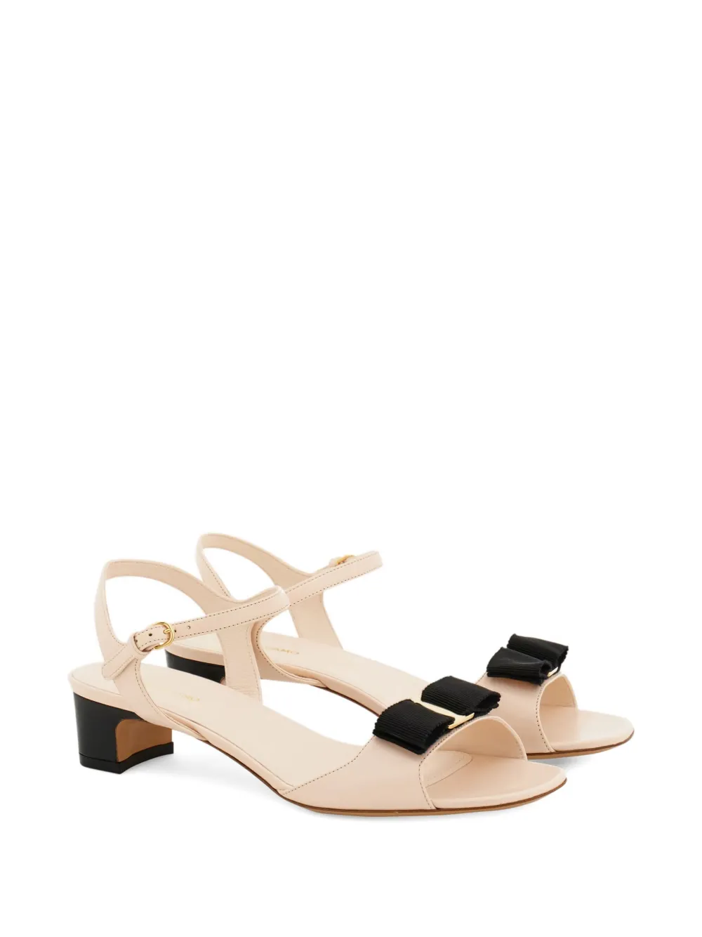 Ferragamo Vara sandals - Roze