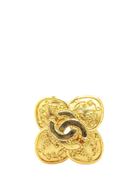 CHANEL Pre-Owned 1996 Gold Plated CC Clover Brooch costume brooch