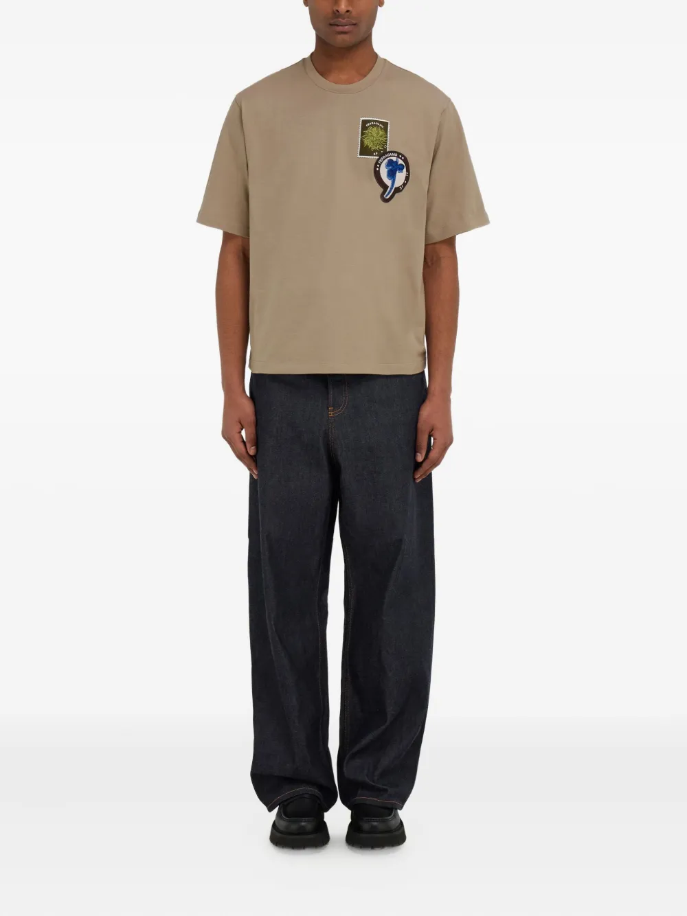 Ferragamo graphic-patch short-sleeve T-shirt - Beige