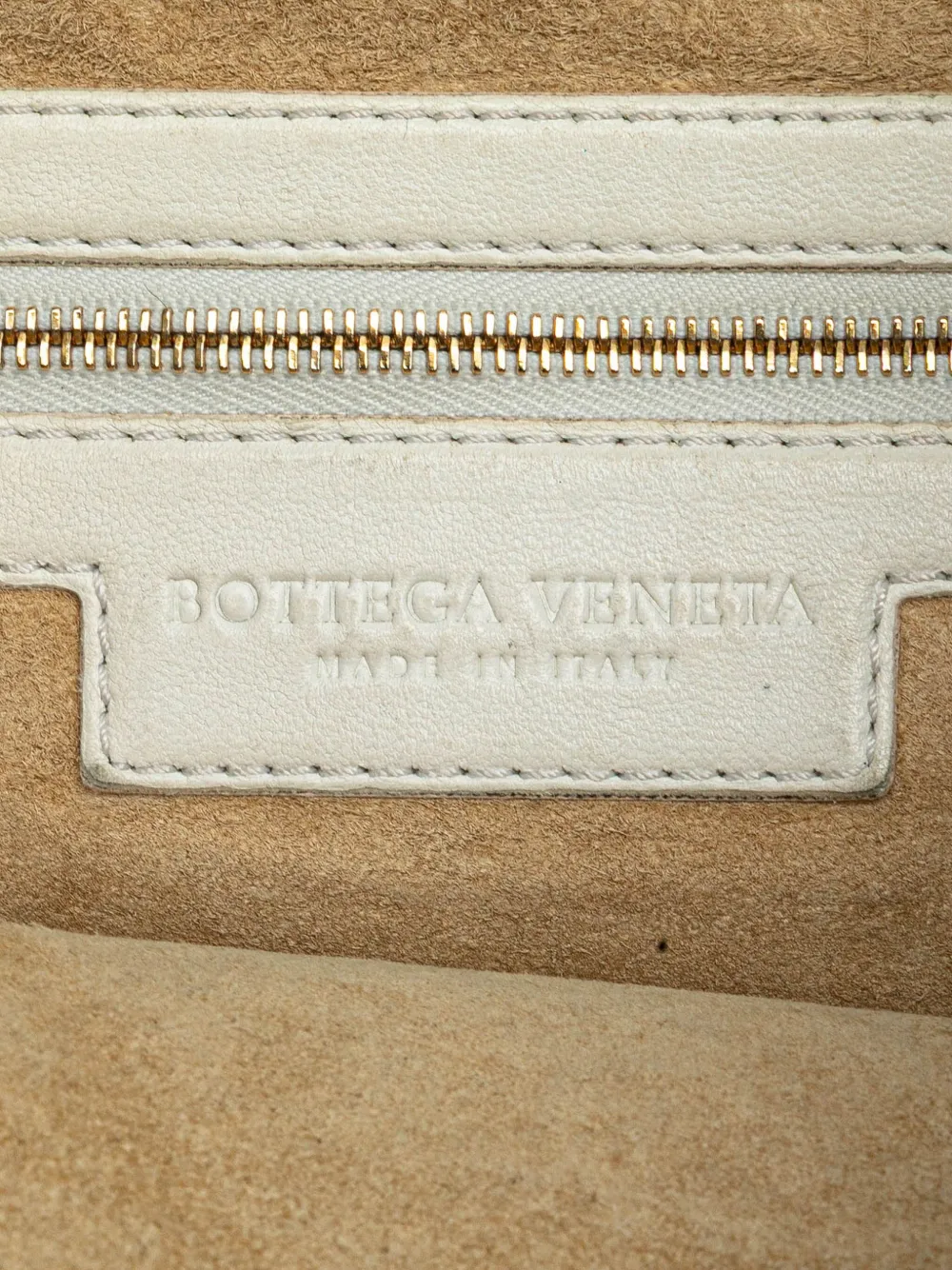Pre-owned Bottega Veneta 2007 Small Nappa Intrecciato Veneta Hobo Bag In White