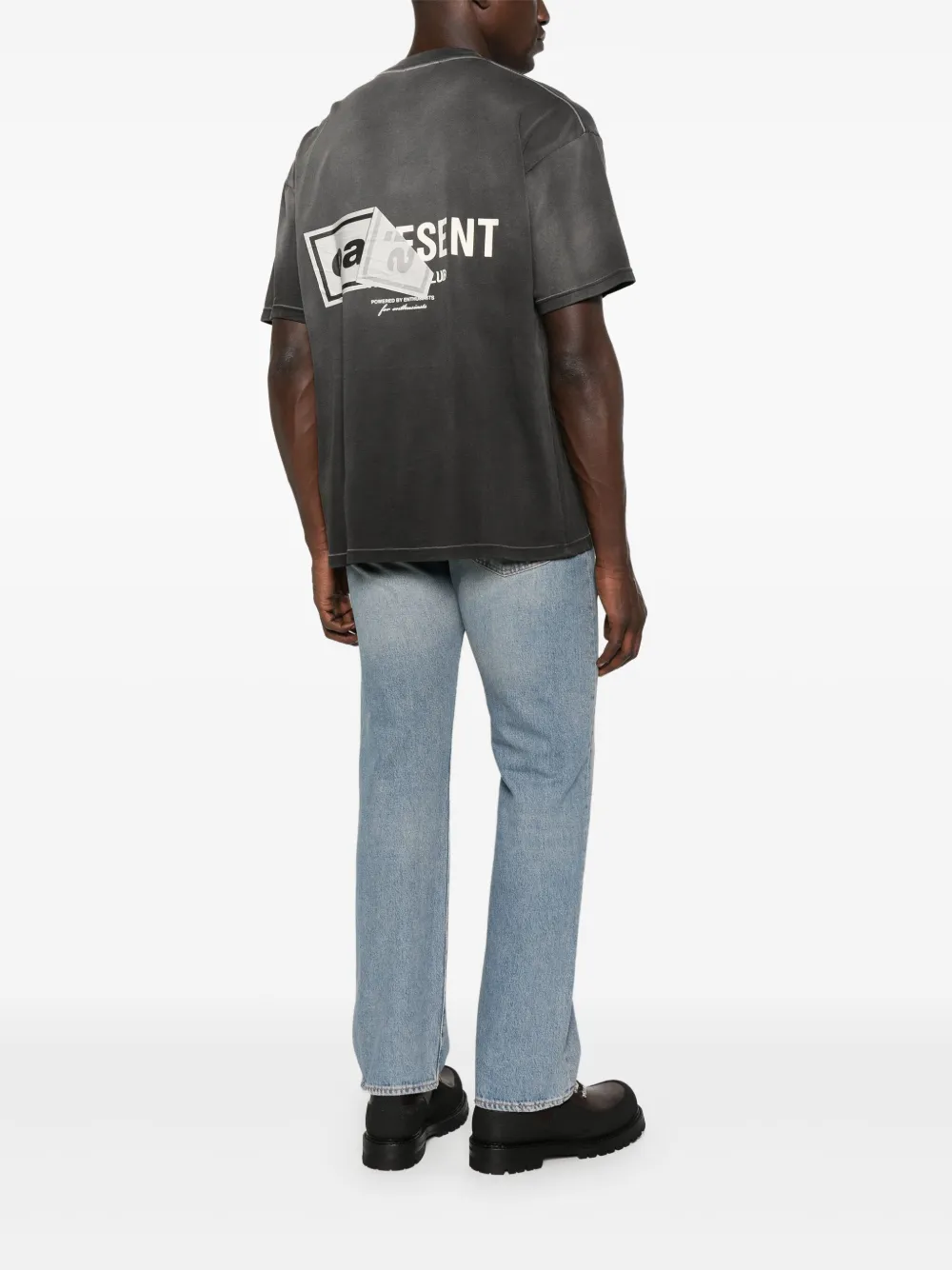 Represent x Oasis Owners Club T-shirt - Zwart