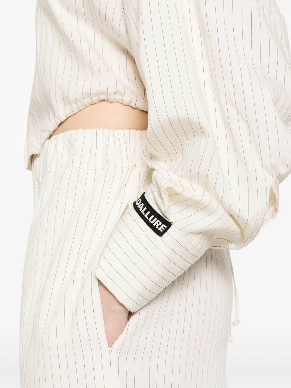 SO ALLURE Broek met krijtstreep Beige