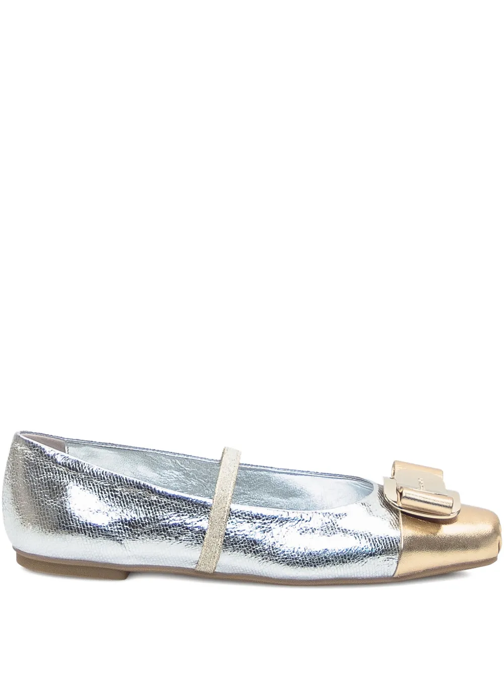 Ferragamo Zina flat pumps Zilver