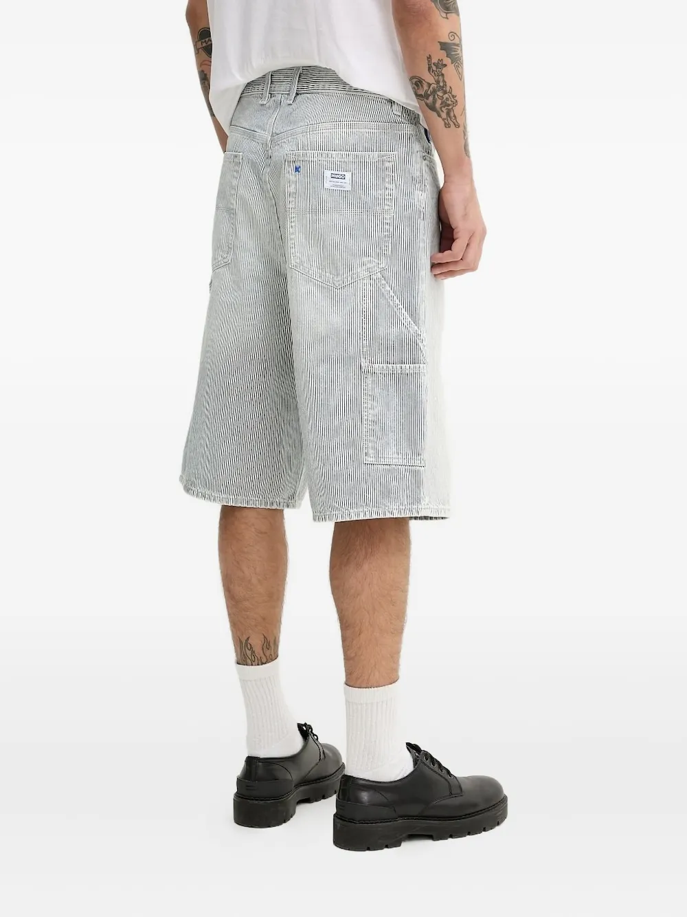 HUGO Gestreepte cargo shorts - Blauw