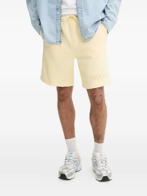 HUGO Joggingshorts mit Logo-Print