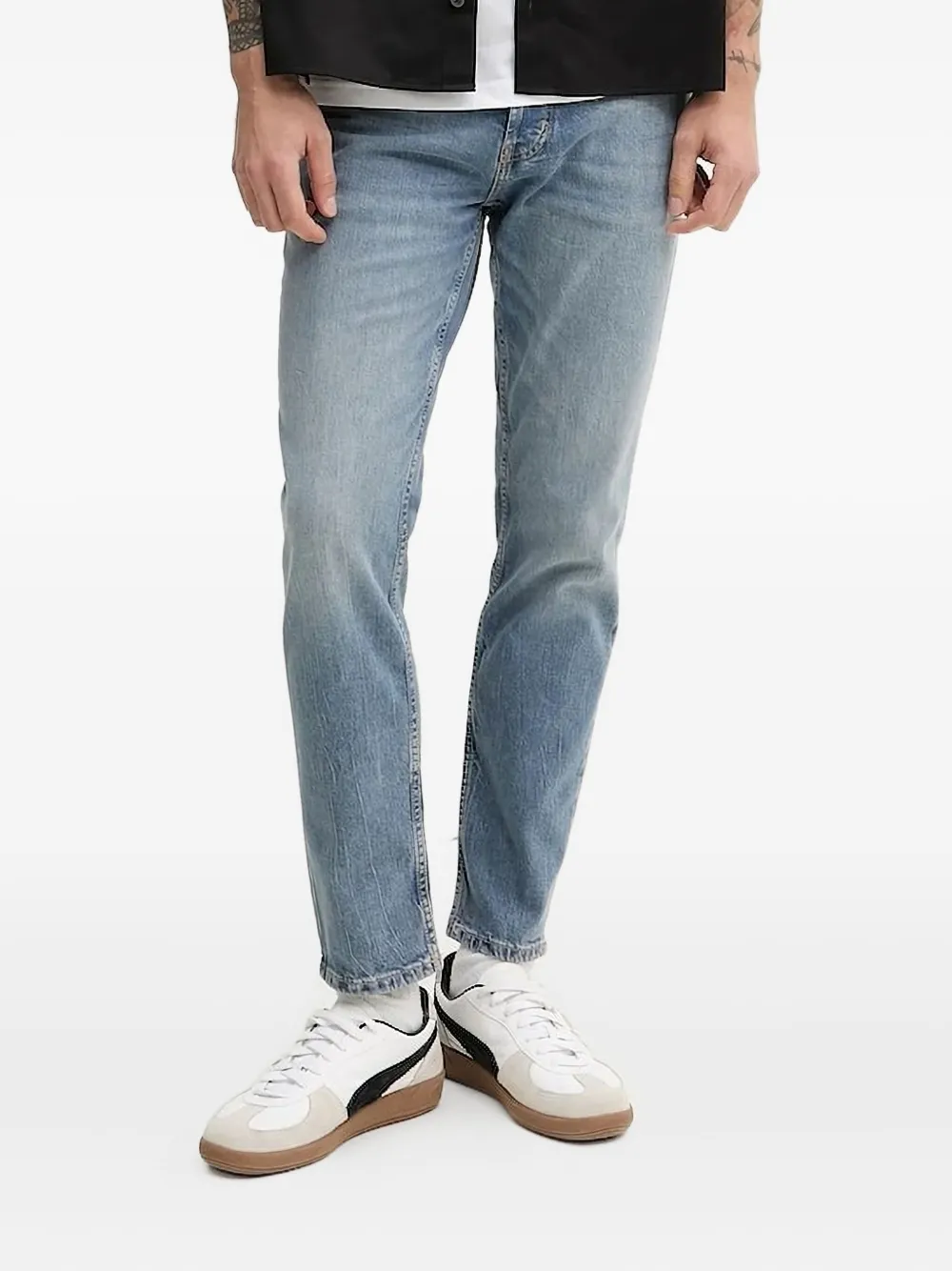 HUGO Jeans met leren patch en lichte wassing Blauw