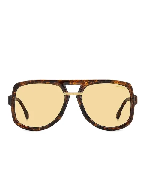 Carrera lentes de sol con armazón estilo carey