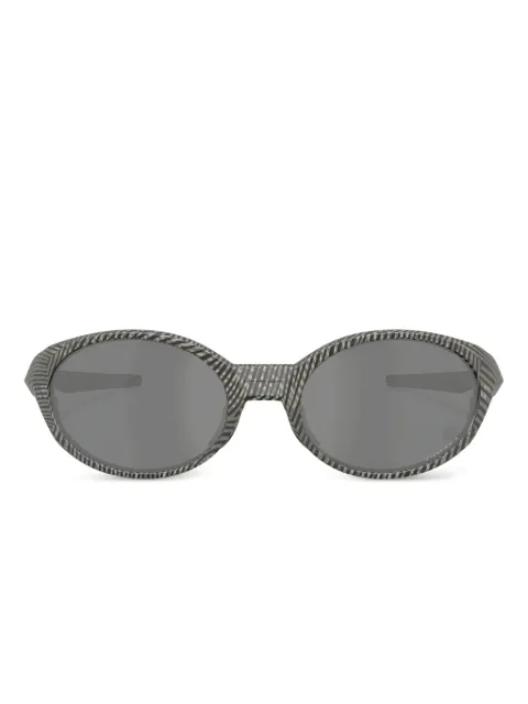 Oakley logo-print sunglasses 