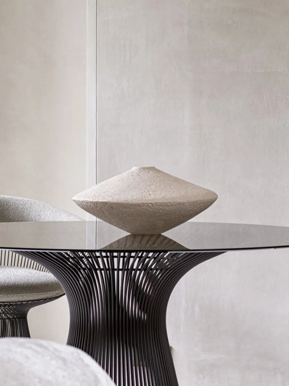 Seixo Disco Textured Vase