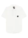 izzue logo-patch shirt - White