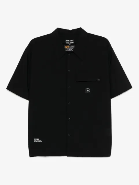 izzue logo-patch shirt