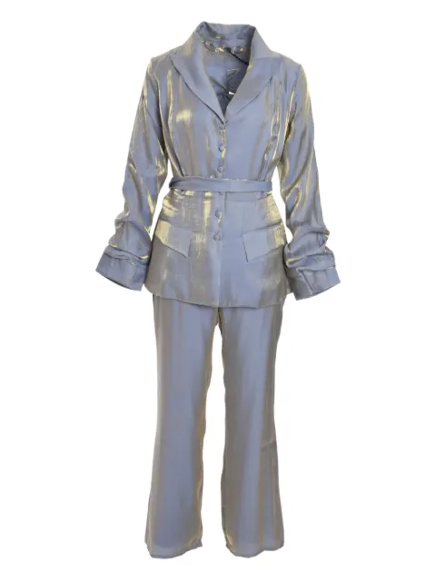 Baruni traje Querida