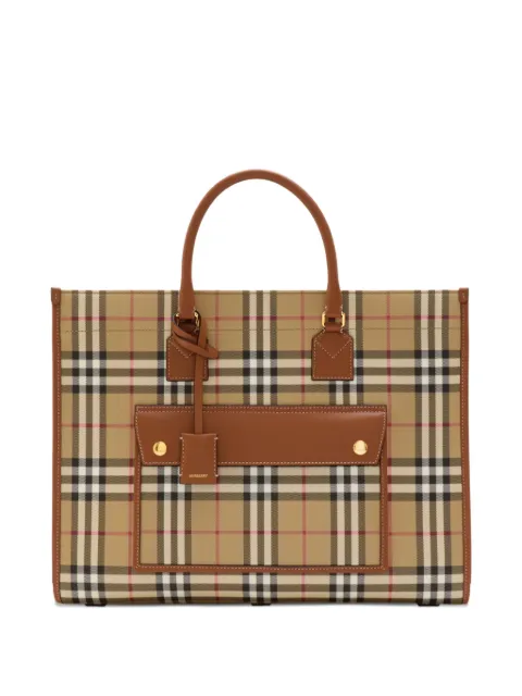 Burberry Mittelgroße Freya Handtasche