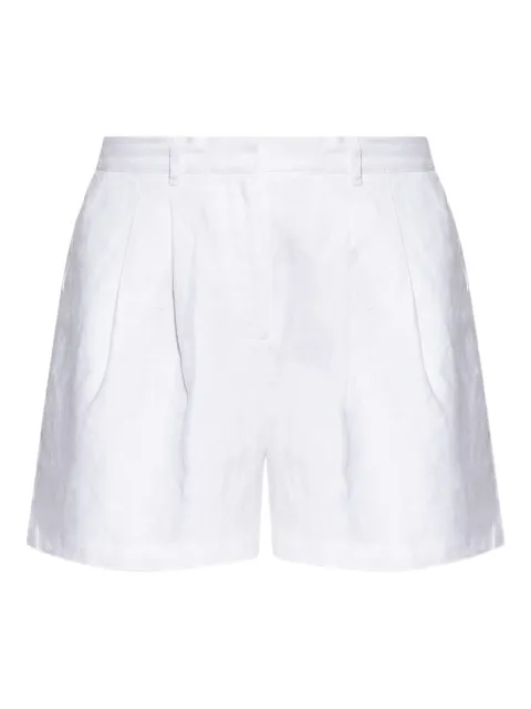 Posse bermudas con pinzas