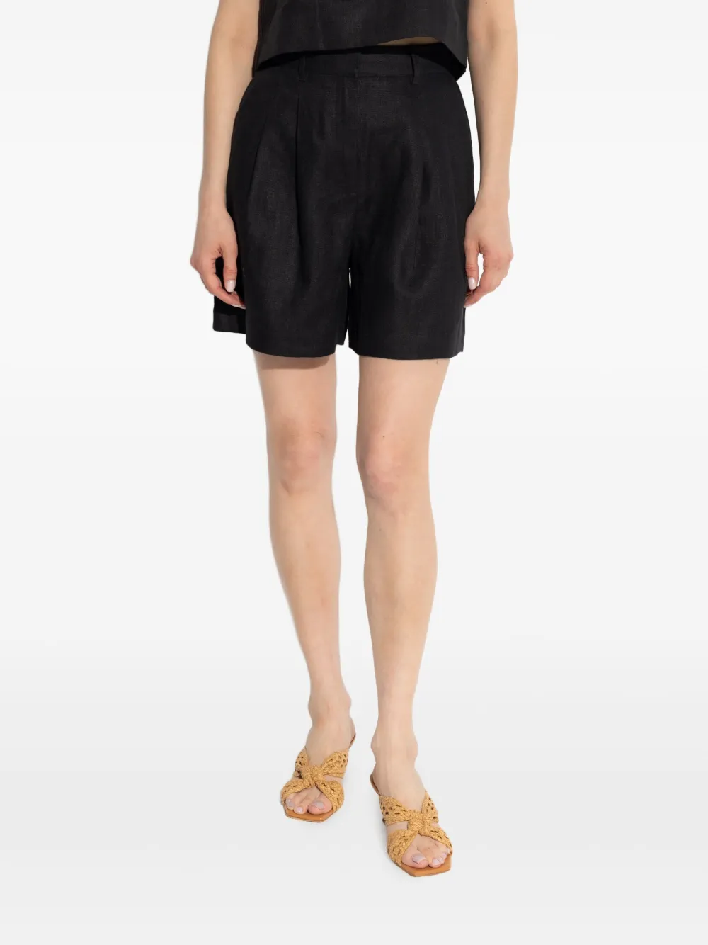 POSSE PLEATED SHORTS