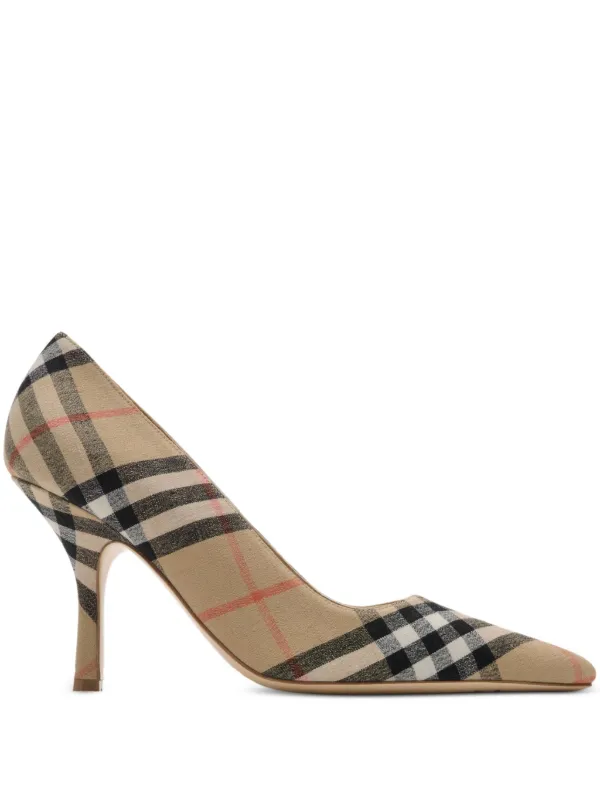 Burberry Check Dame Pumps​ in Neutrals