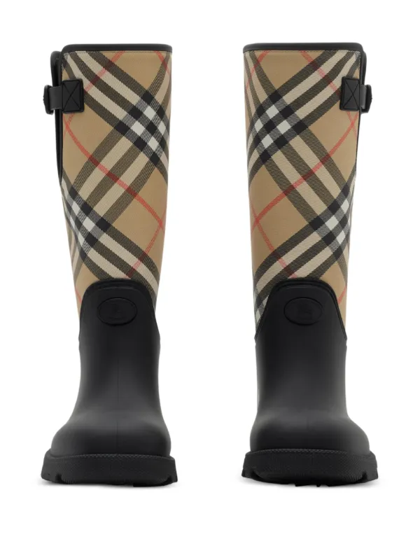ロングブーツ Burberry FW25 'Marsh Stamp' boots (8111677 BLACK) Rubber Marsh Stamp High Boots​ in Black - Women | Burberry