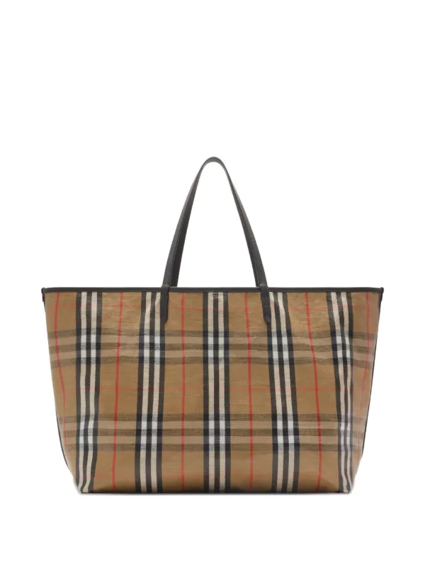 トートバッグ Burberry Embroidered Canvas Large Highlands Shopping Bag Burberry Large Highlands Tote Bag | Neutrals | FARFETCH
