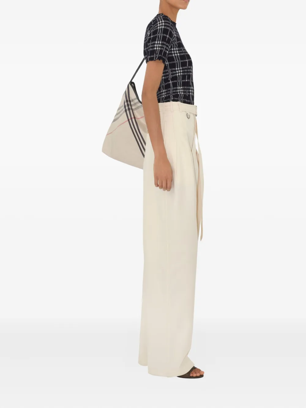 Burberry Gabardine broek met ceintuur Beige