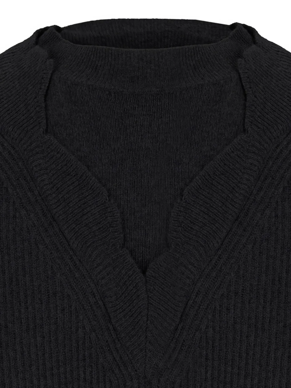 Laneus Ribbed V-neck Sweater In Black