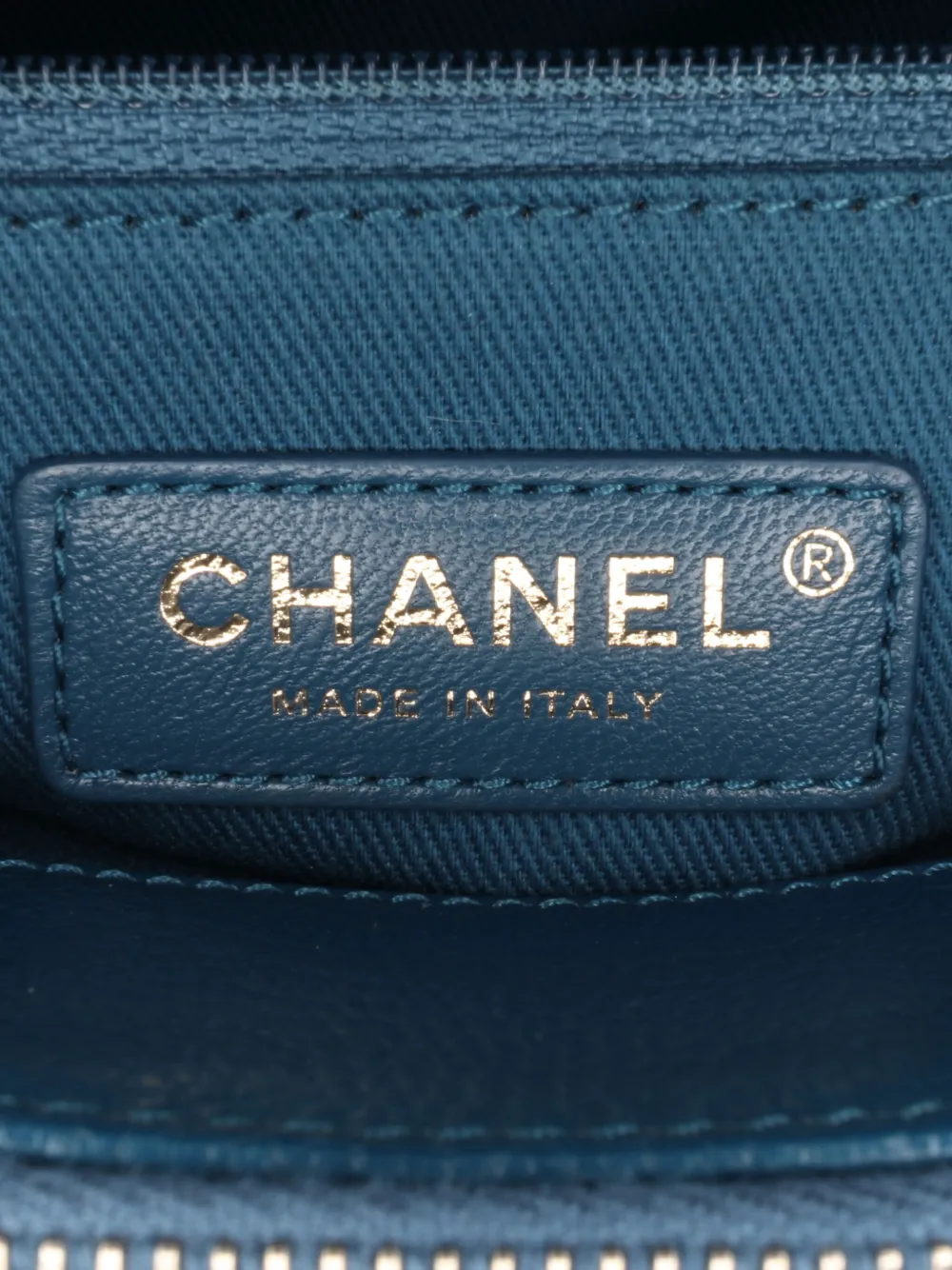 Pre-owned Chanel 2017-2018 Medium Shiny Calfksin And Goatskin Coco Curve Flap Satchel In Blue