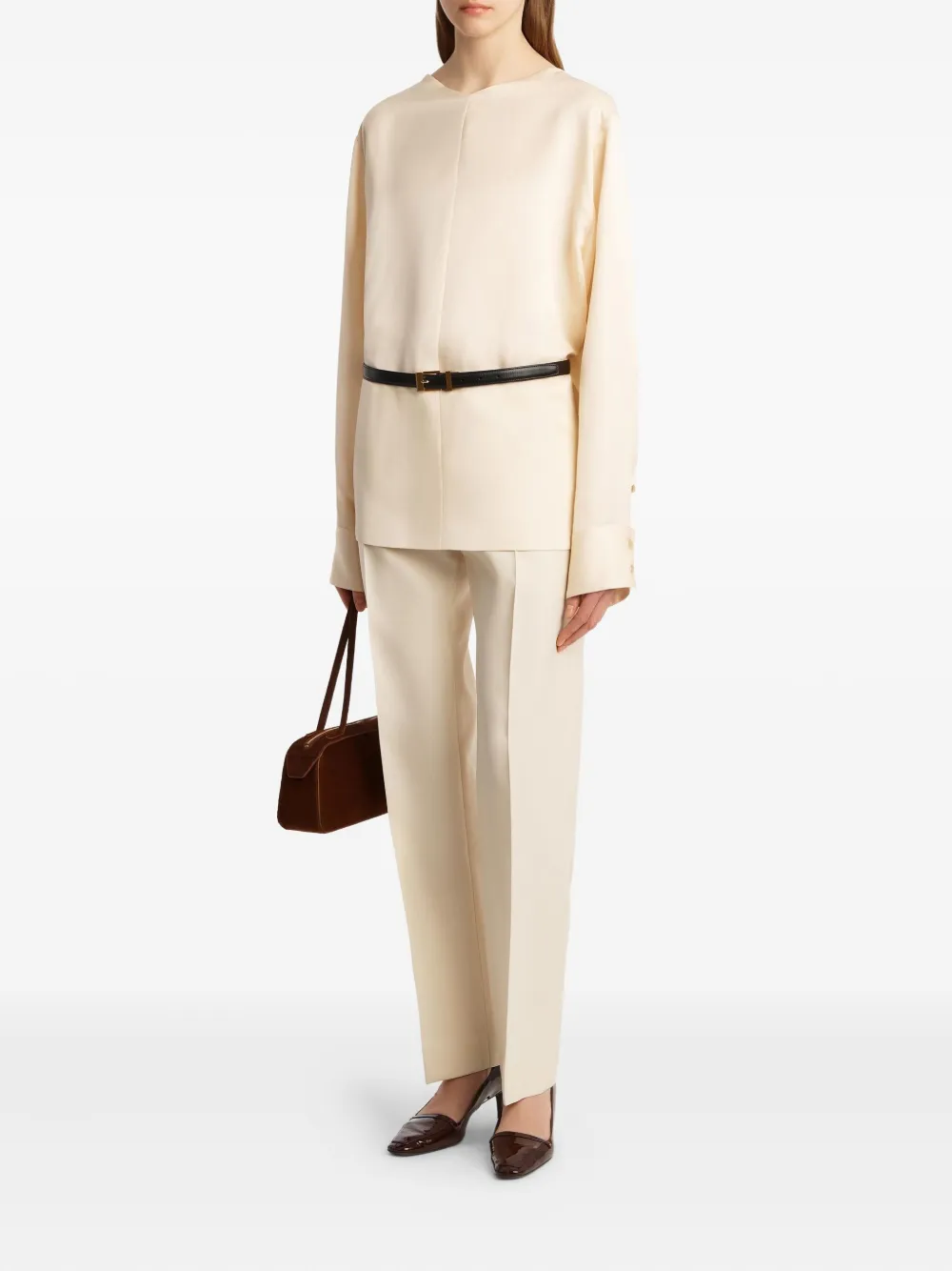 KHAITE Durion blouse met gestrikte rug - Beige