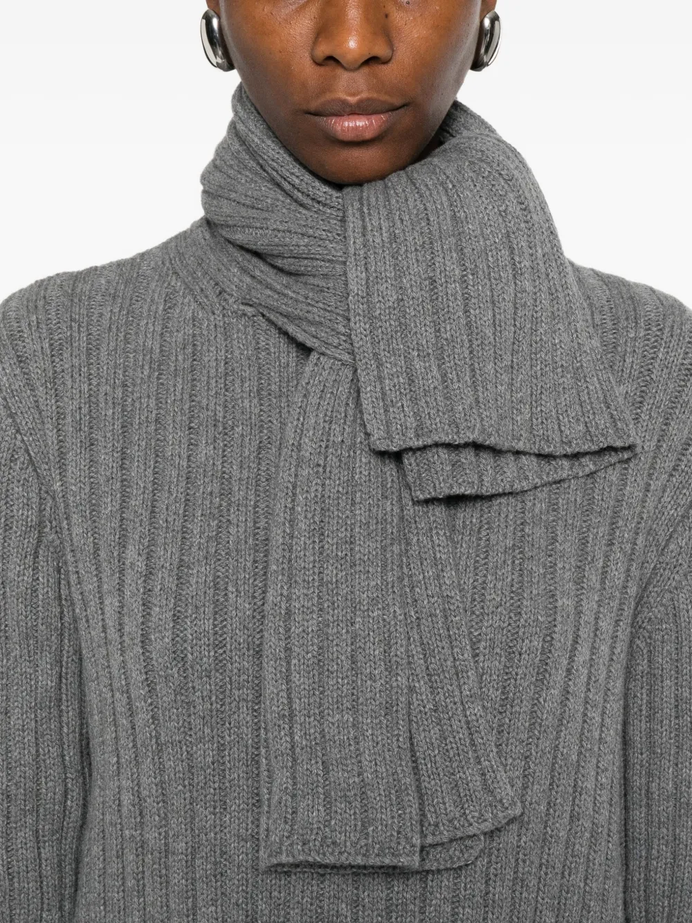 Brandon Maxwell Ribbed Scarf-detail Sweater In Gray