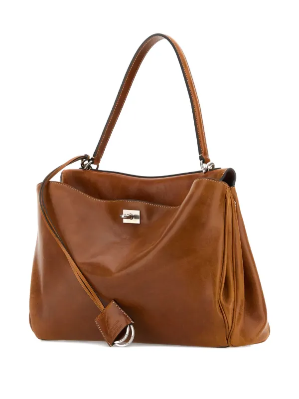 ハンドバッグ Balenciaga Sand Leather Medium Rodeo Handbag Balenciaga Medium Rodeo Handbag | Neutrals | FARFETCH