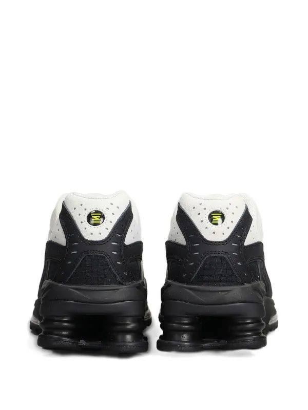 Nike Shox Ride 2 スニーカー | ホワイト | FARFETCH JP