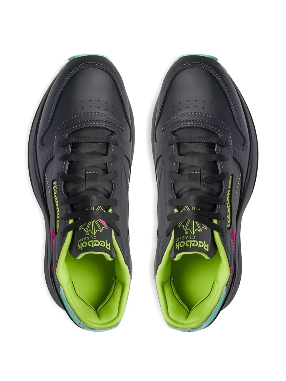 Reebok Classic "Black" sneakers Zwart