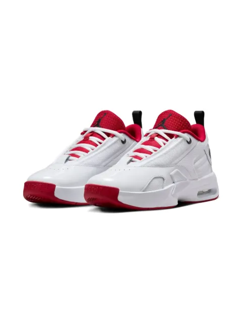 Jordan Kids max aura trainers