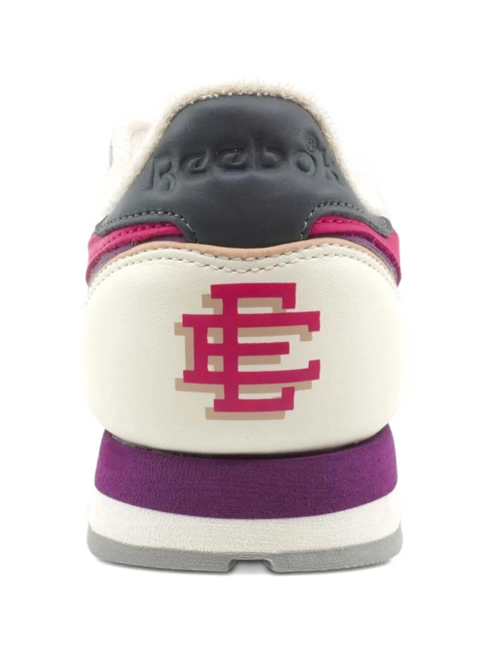 Reebok Classic sneakers met leren strepen Beige