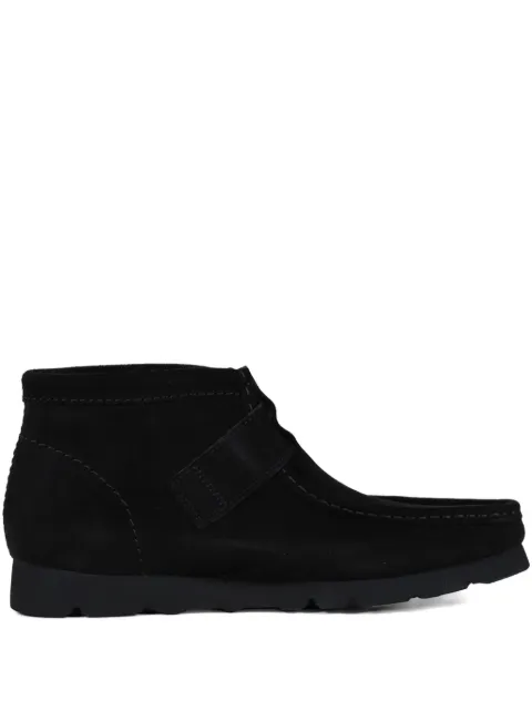 Needles botas con hebilla