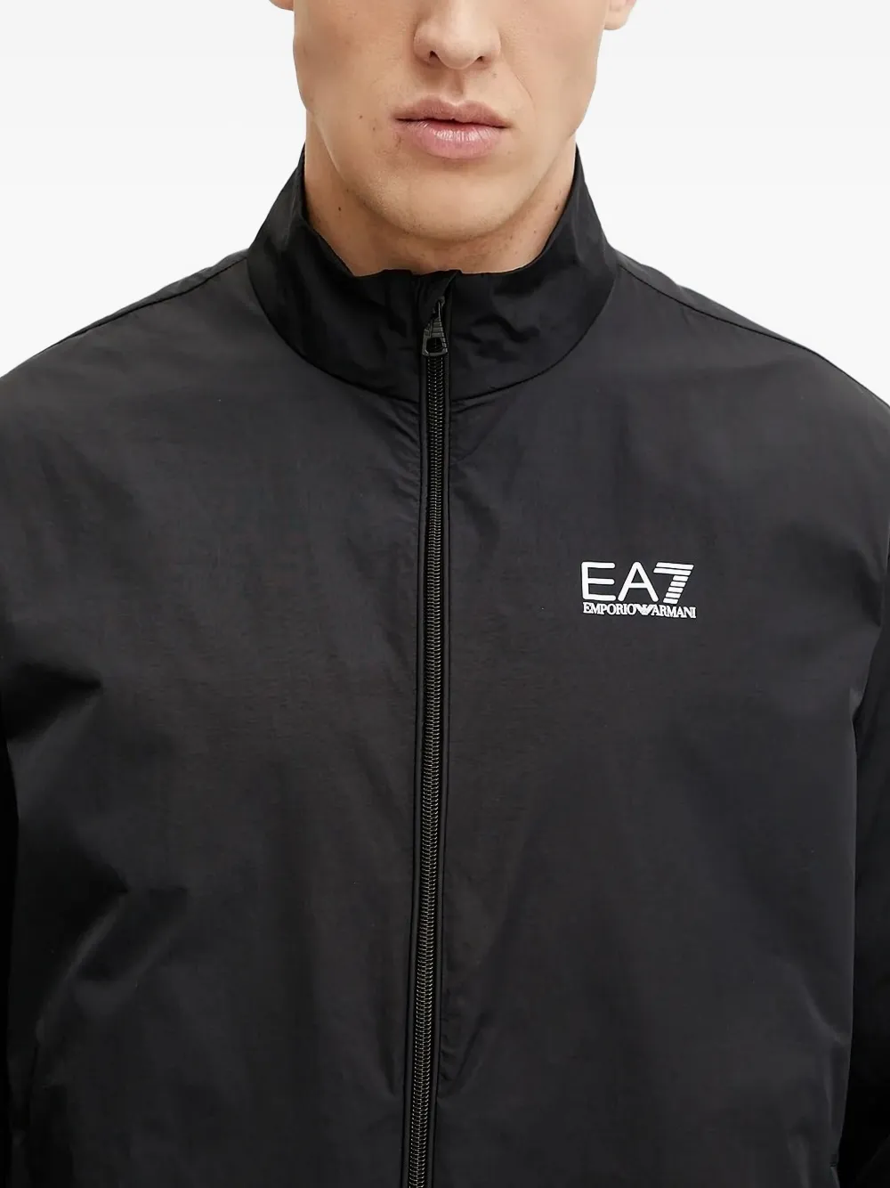 Ea7 Emporio Armani logo-print zip-up jacket Zwart