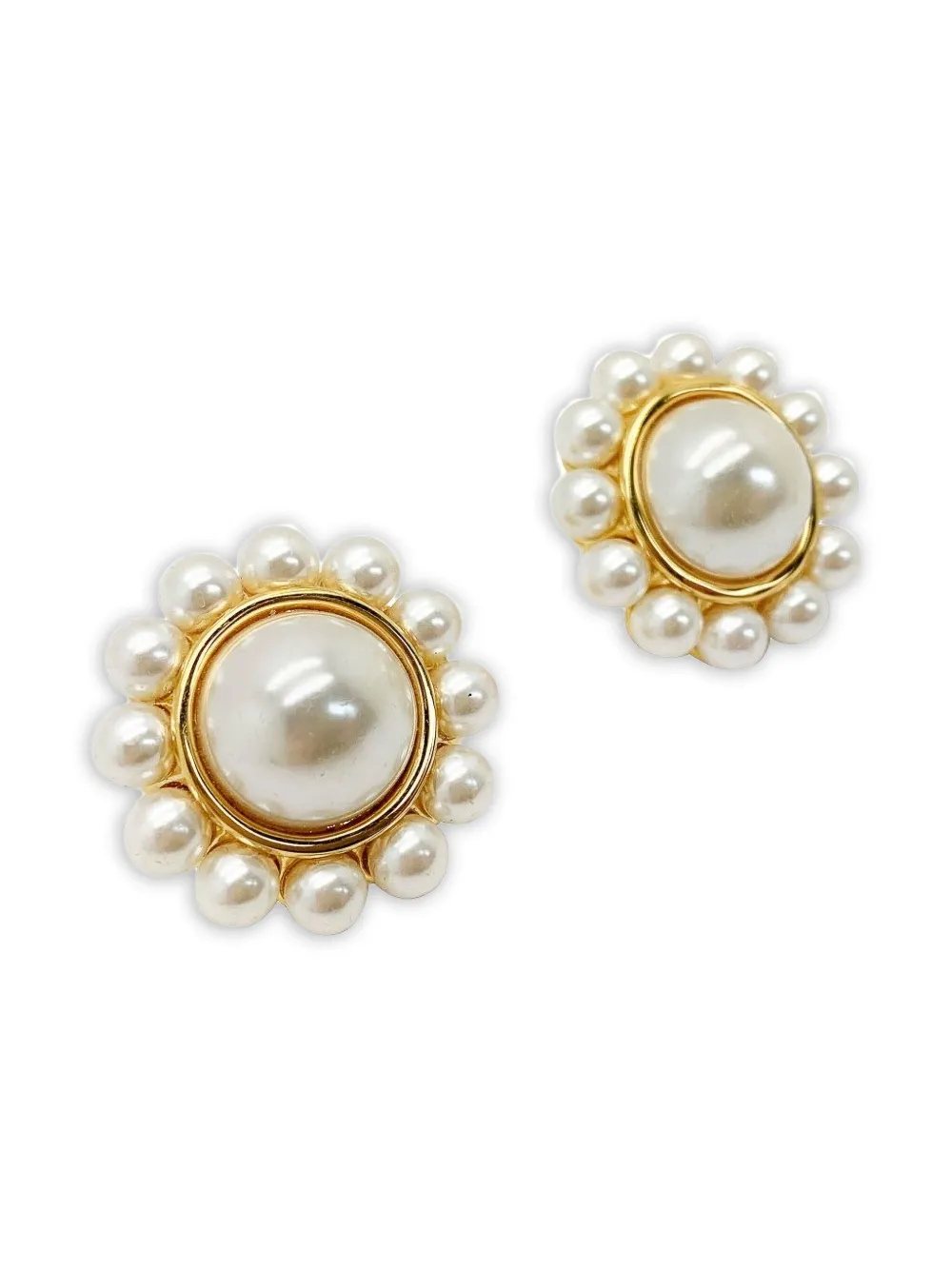 Jennifer Gibson Jewellery 1980s pearl Napier earrings | Image 2