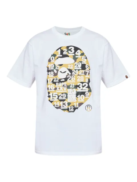 A BATHING APE® playera 32.º Anniv. playera Big Ape Head