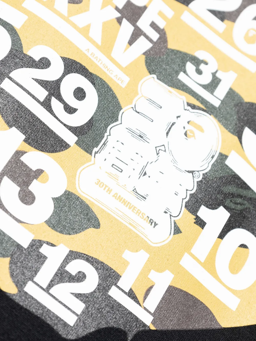 A BATHING APE 32nd Anniv. Big Ape Head T-shirt met print Zwart