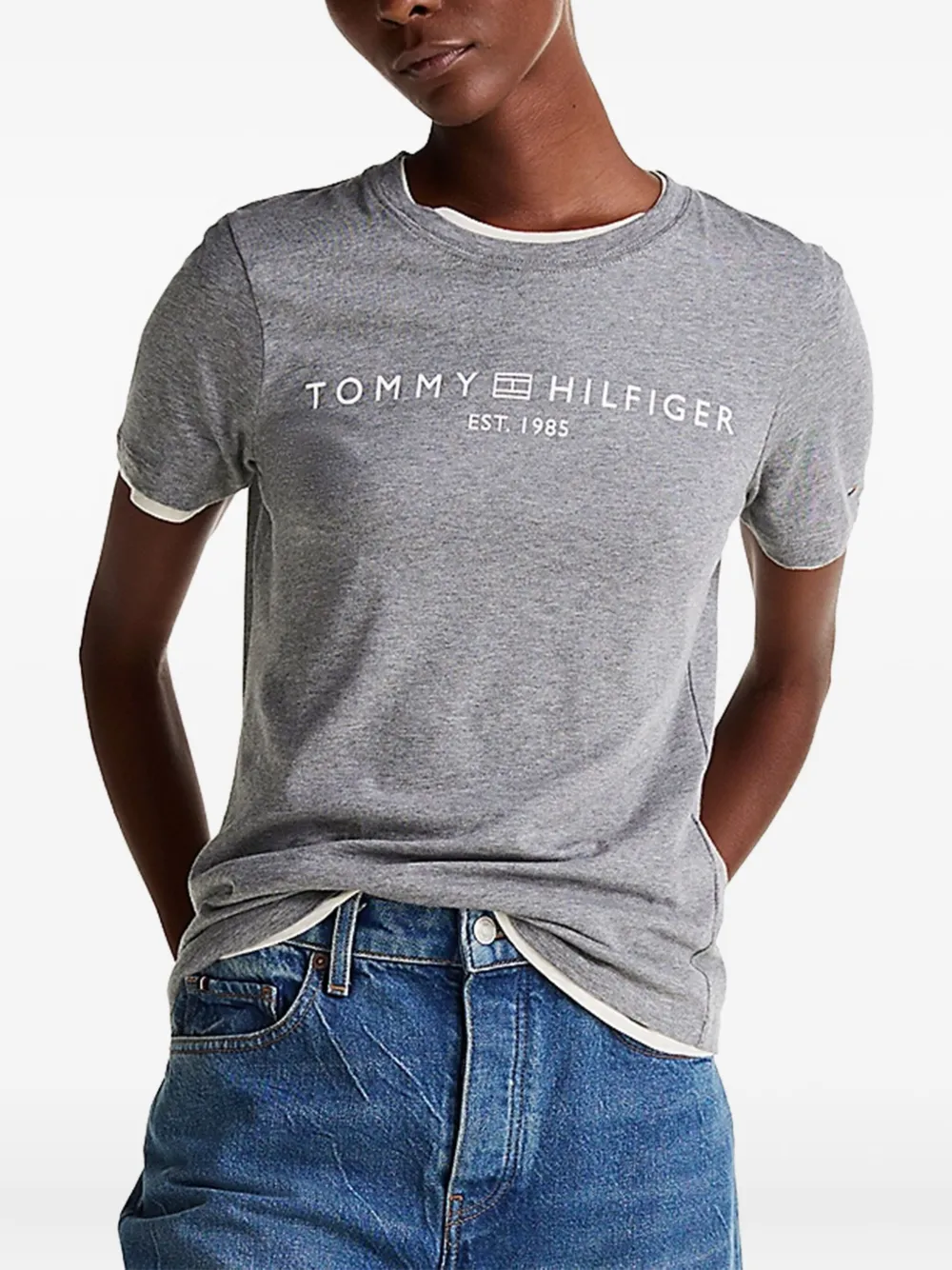 Tommy Hilfiger Logo Round Neck T-shirt In Gray