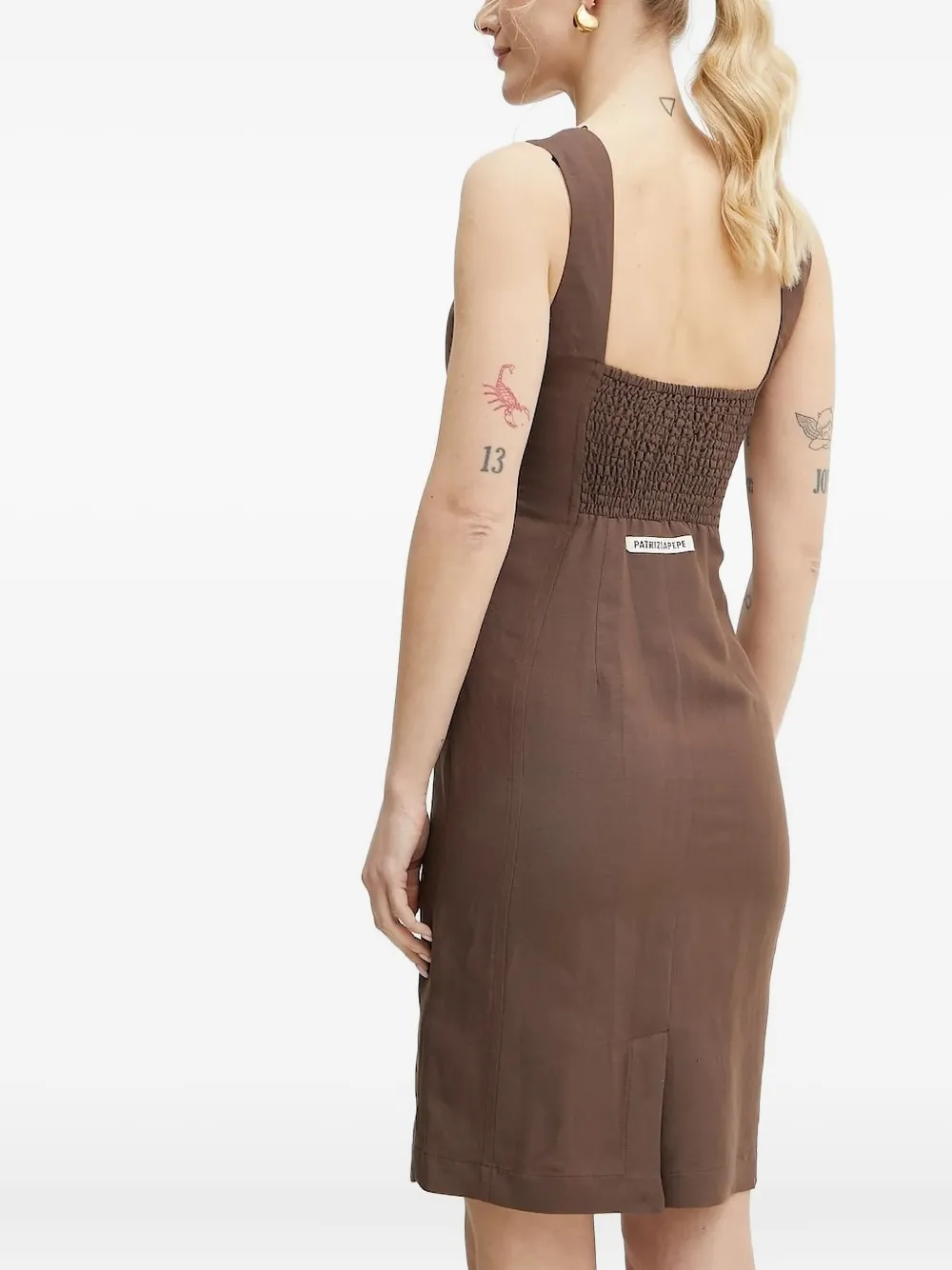 Patrizia Pepe cut-out smocked mini dress Bruin