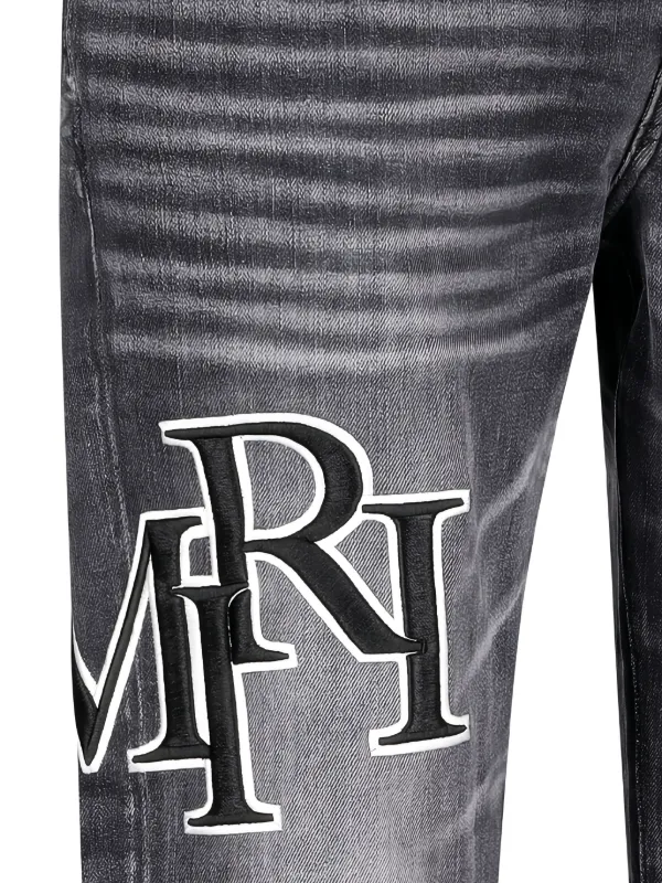 curved-logo T-shirt