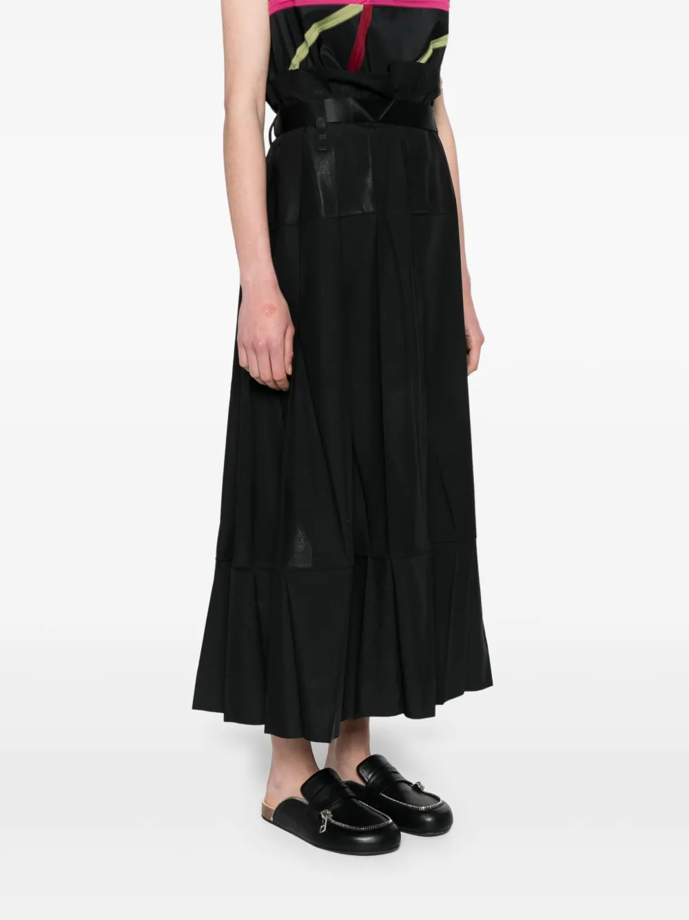 132 5. Issey Miyake Plooirok Zwart