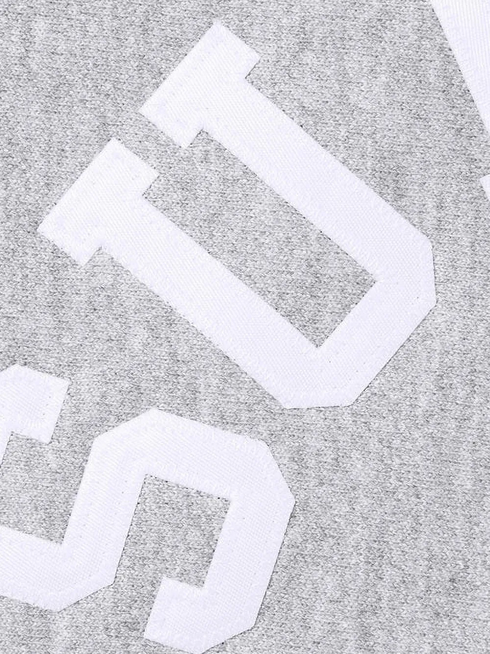 Supreme hoodie con logo estampado en colaboración con Champion® | Hoodies | Image 2