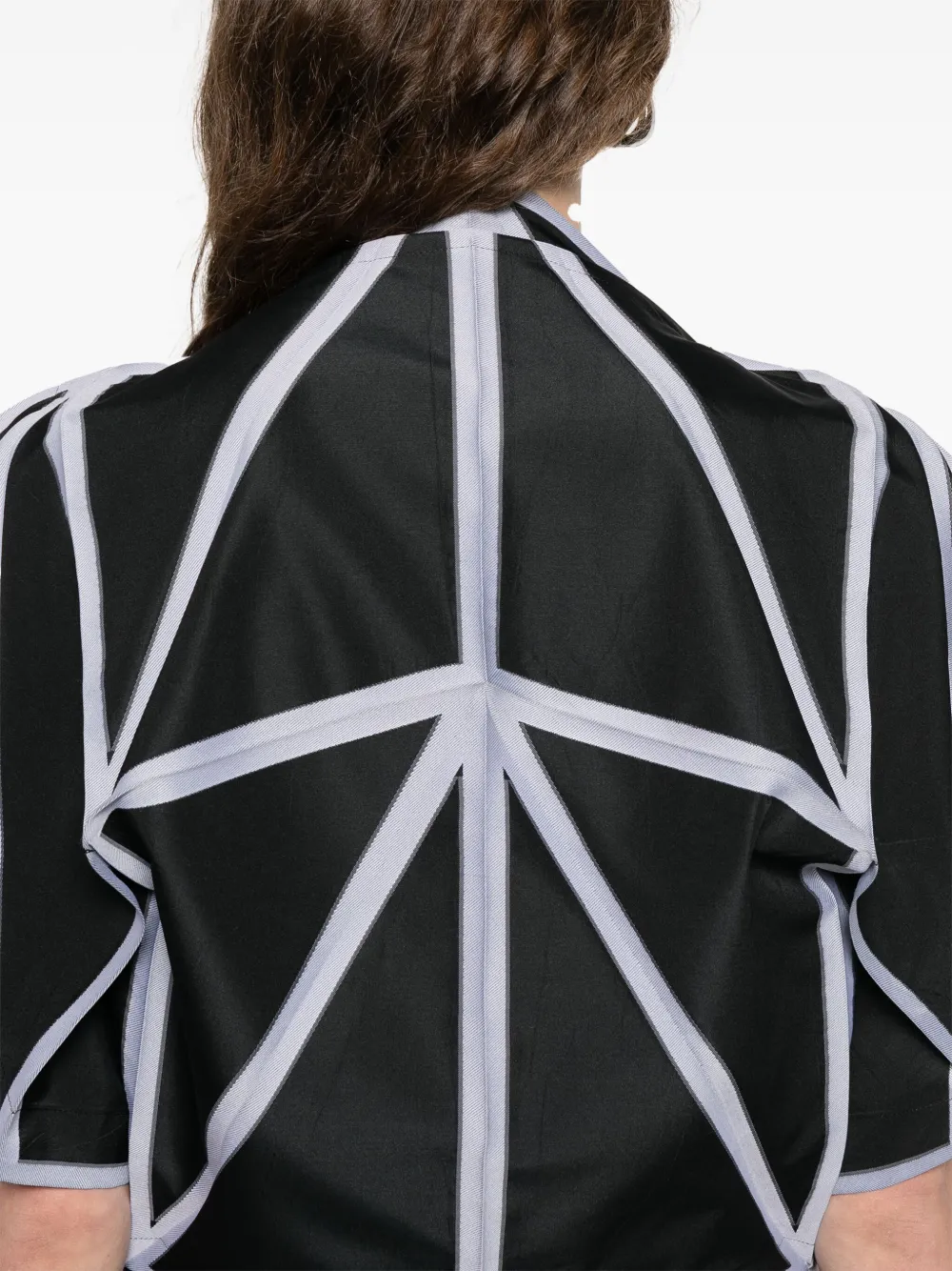 132 5. Issey Miyake Jacke Aus No.5-jacquard