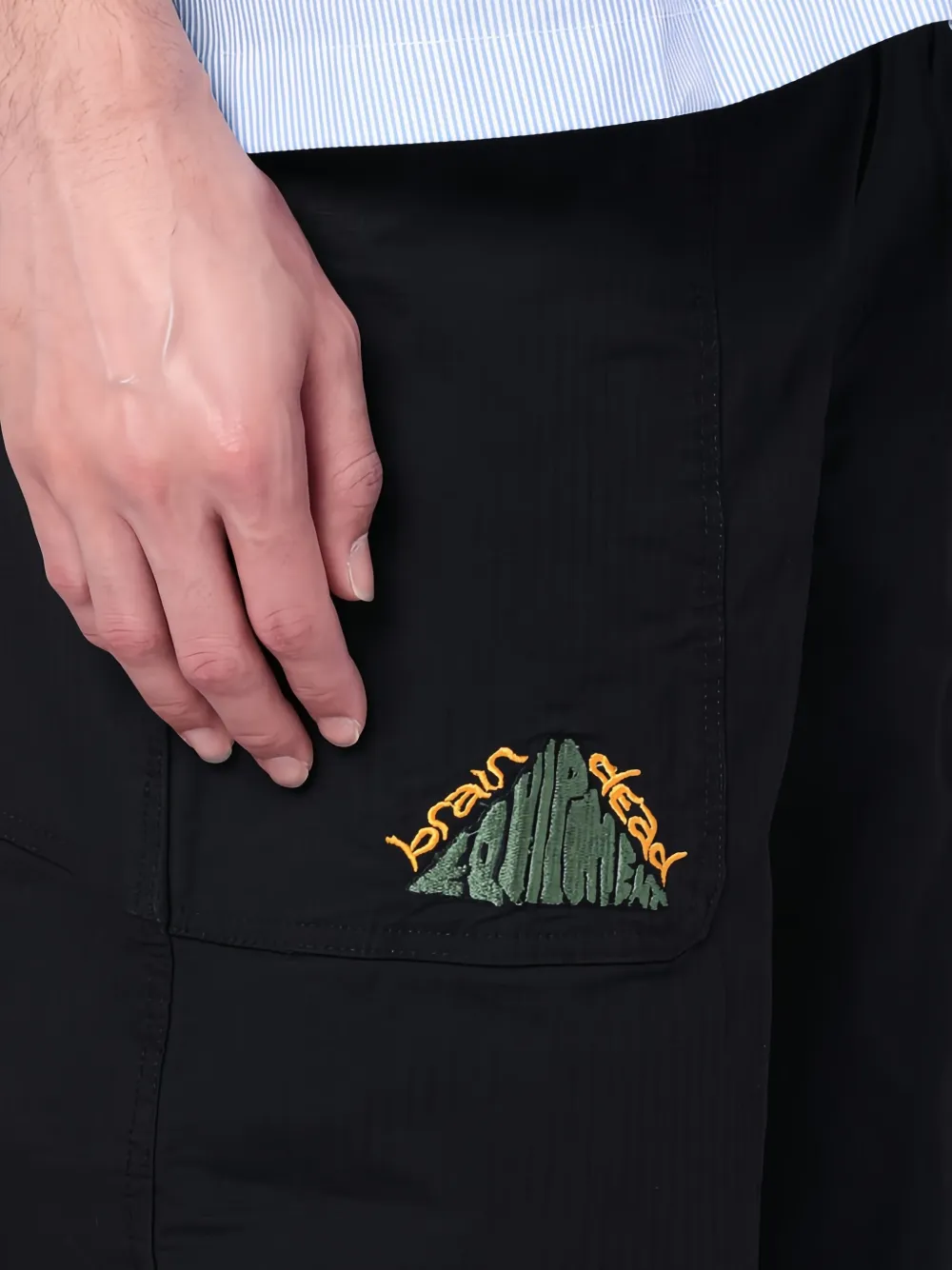 Brain Dead Broek met geborduurde zak Zwart