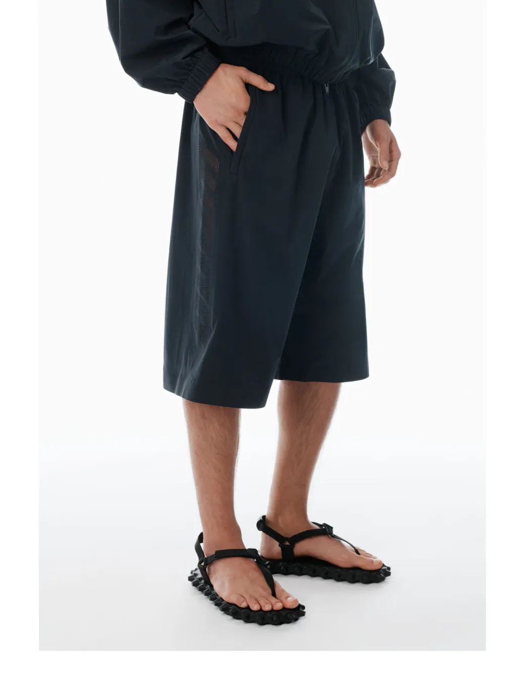 Alexander Wang Shorts met geperforeerd logo Zwart