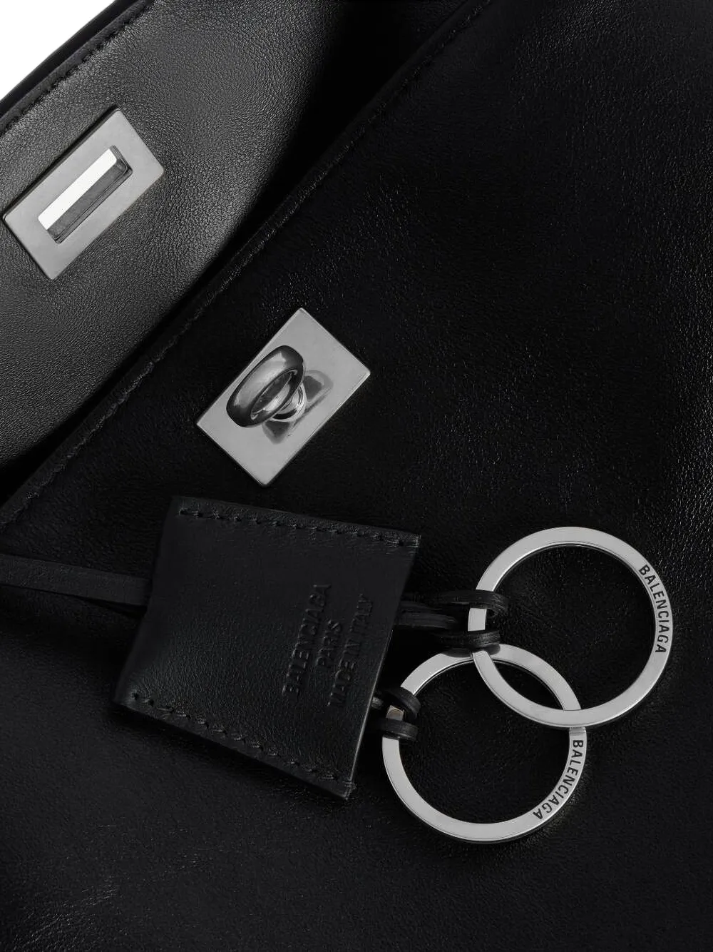 Balenciaga ロデオ メッセンジャーバッグ S | ブラック | FARFETCH JP