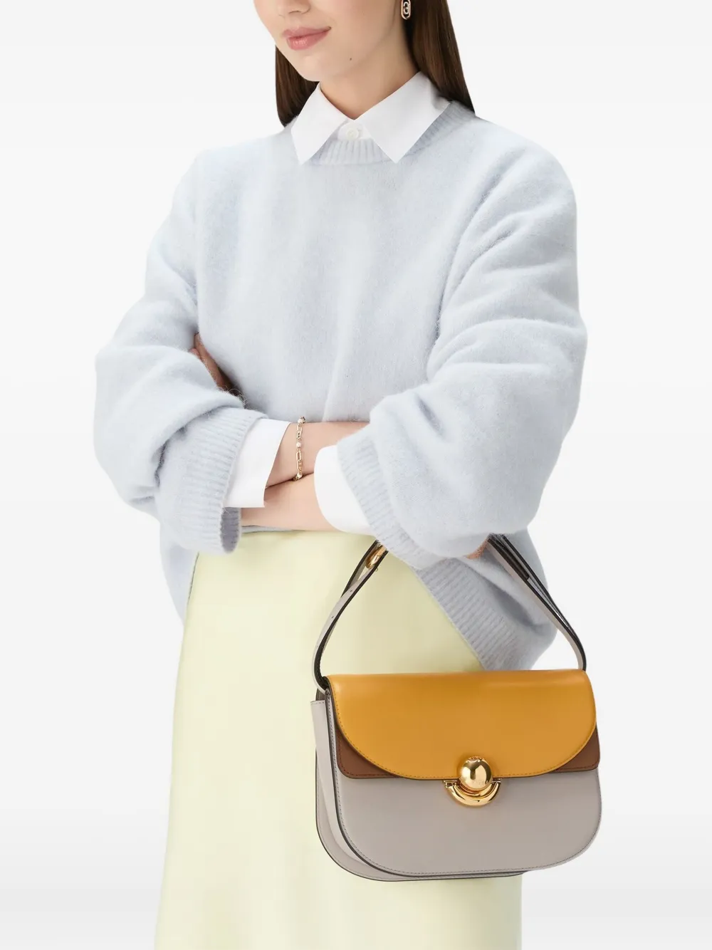 Furla Kleine Sfera halvemaanvormige tweekleurige tas Beige